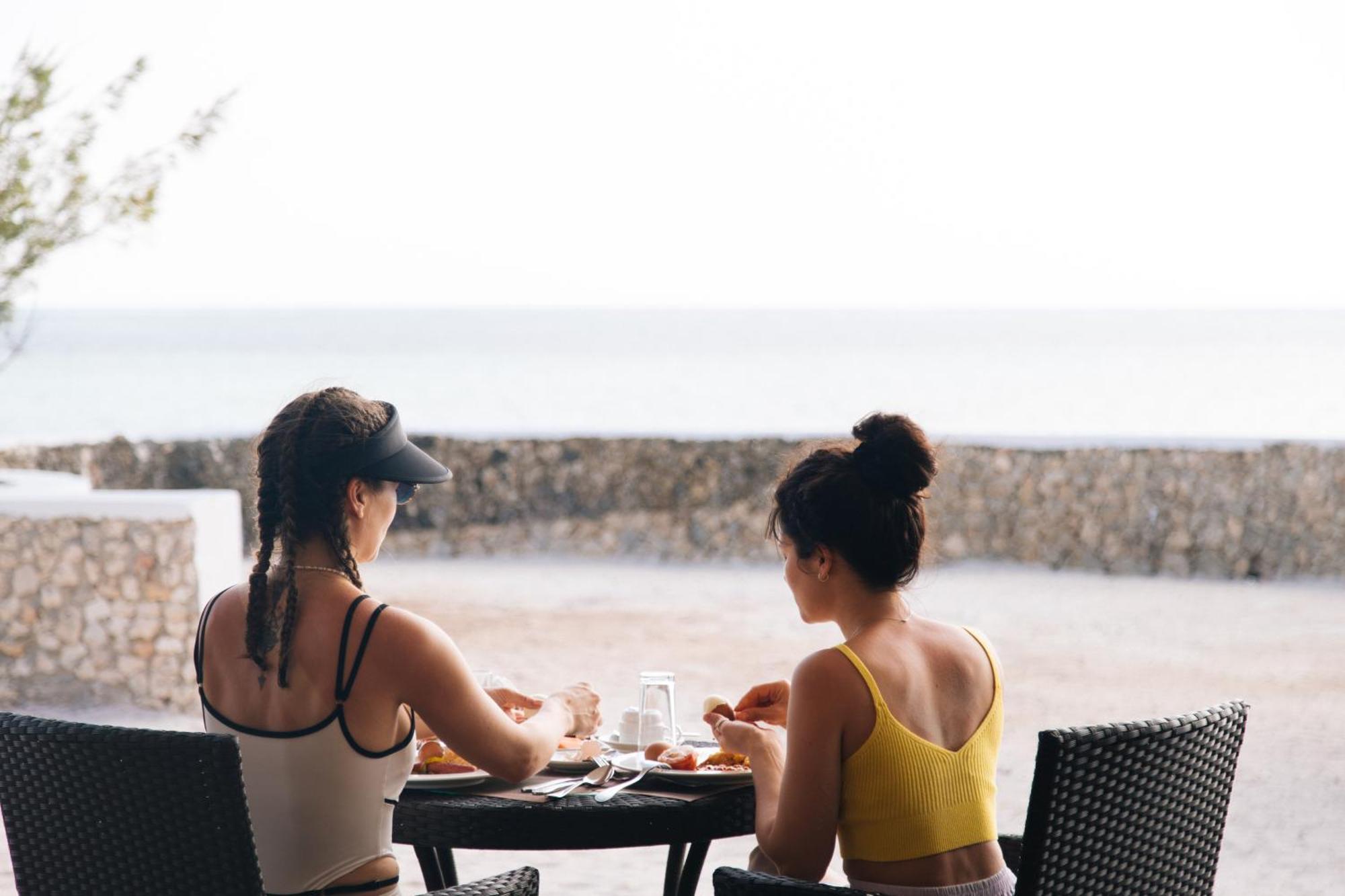 Royal Mandarin Hotel & Resort بواني ماكهانجاني المظهر الخارجي الصورة