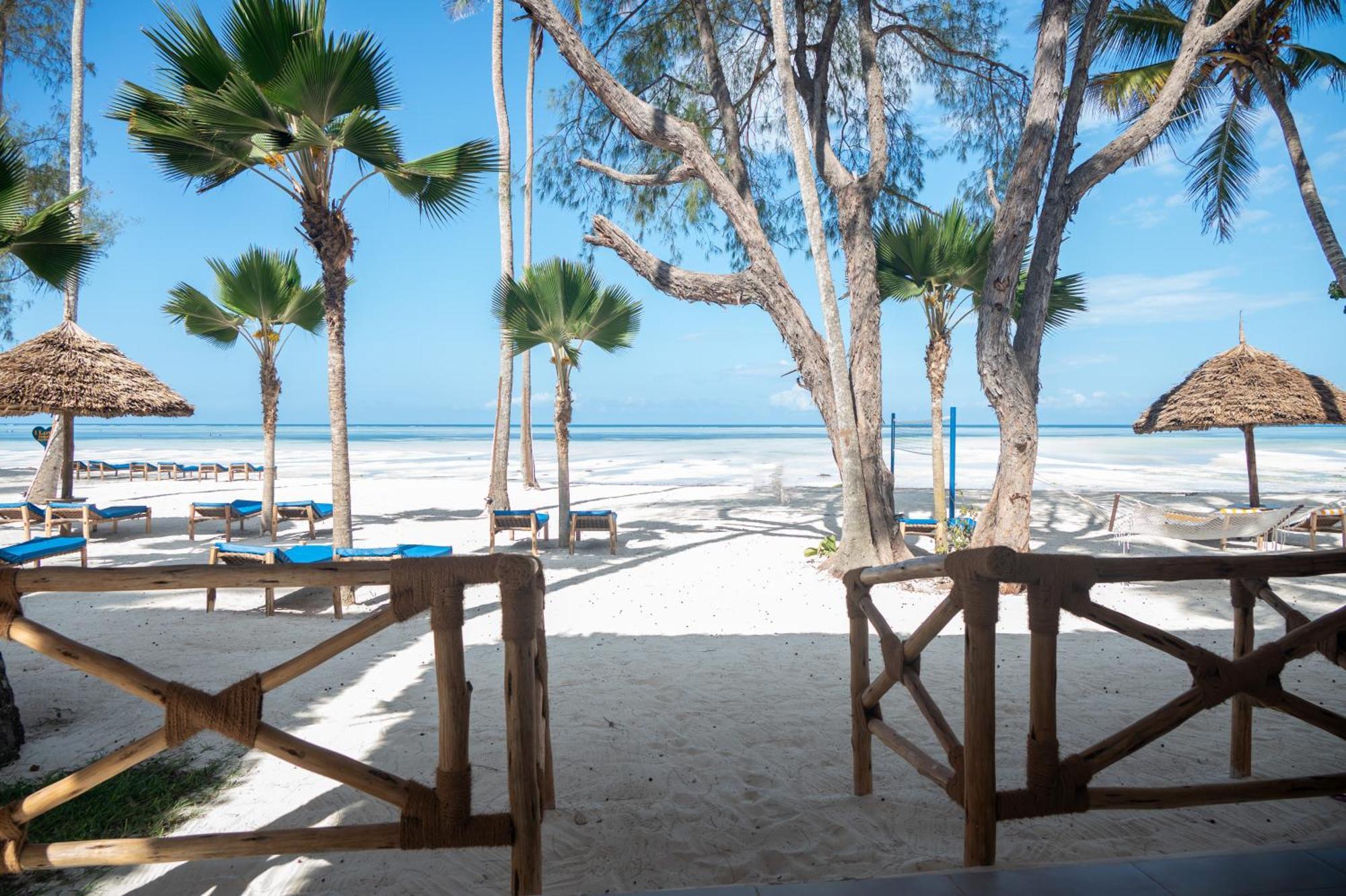 Royal Mandarin Hotel & Resort بواني ماكهانجاني المظهر الخارجي الصورة